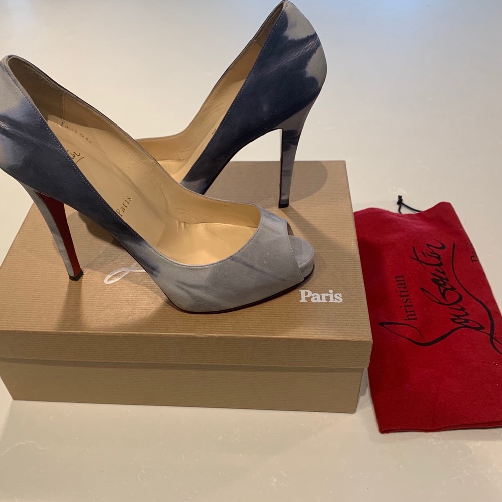 Christian Louboutin Very Prive 120 Open Toe Pump